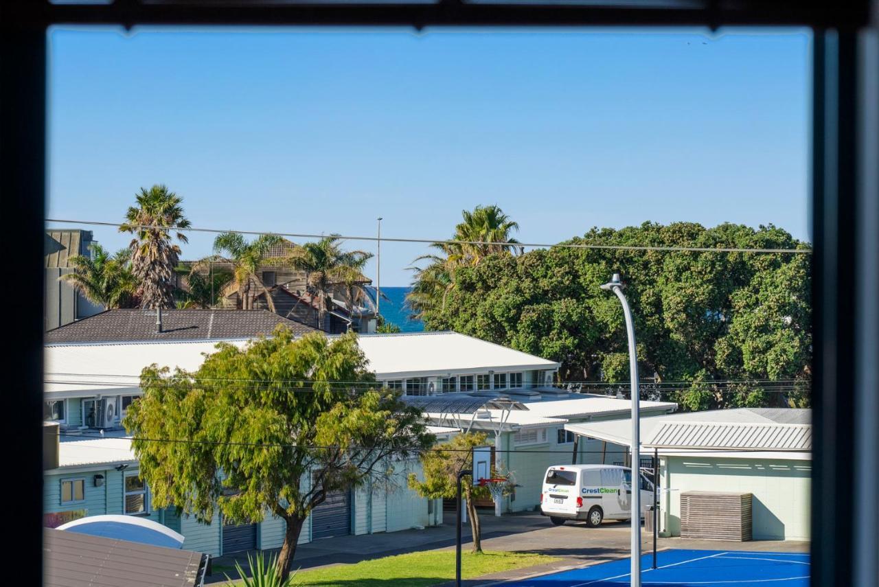 Ultimate Beach Location Mount Maunganui Exteriör bild